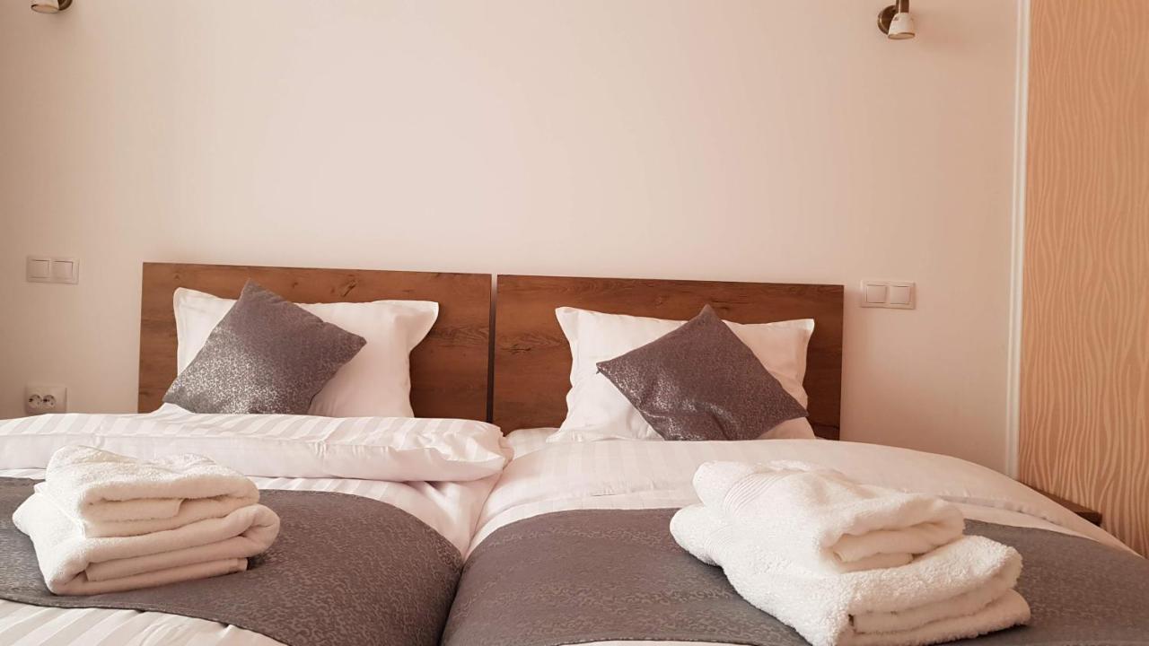 Resting House 호텔 브라쇼브 외부 사진